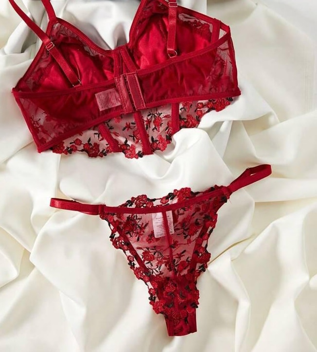 Lingerie florale