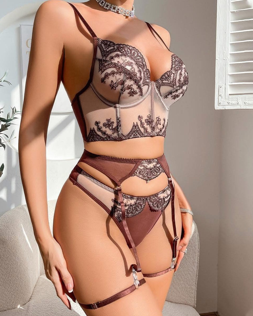 Ensemble marron sexy