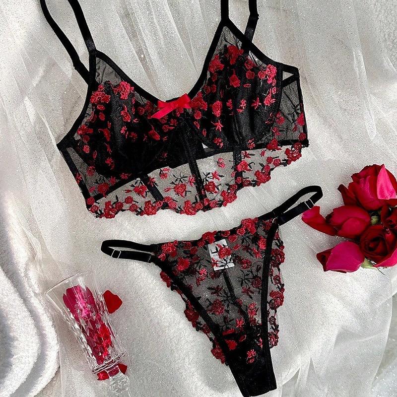 Lingerie florale